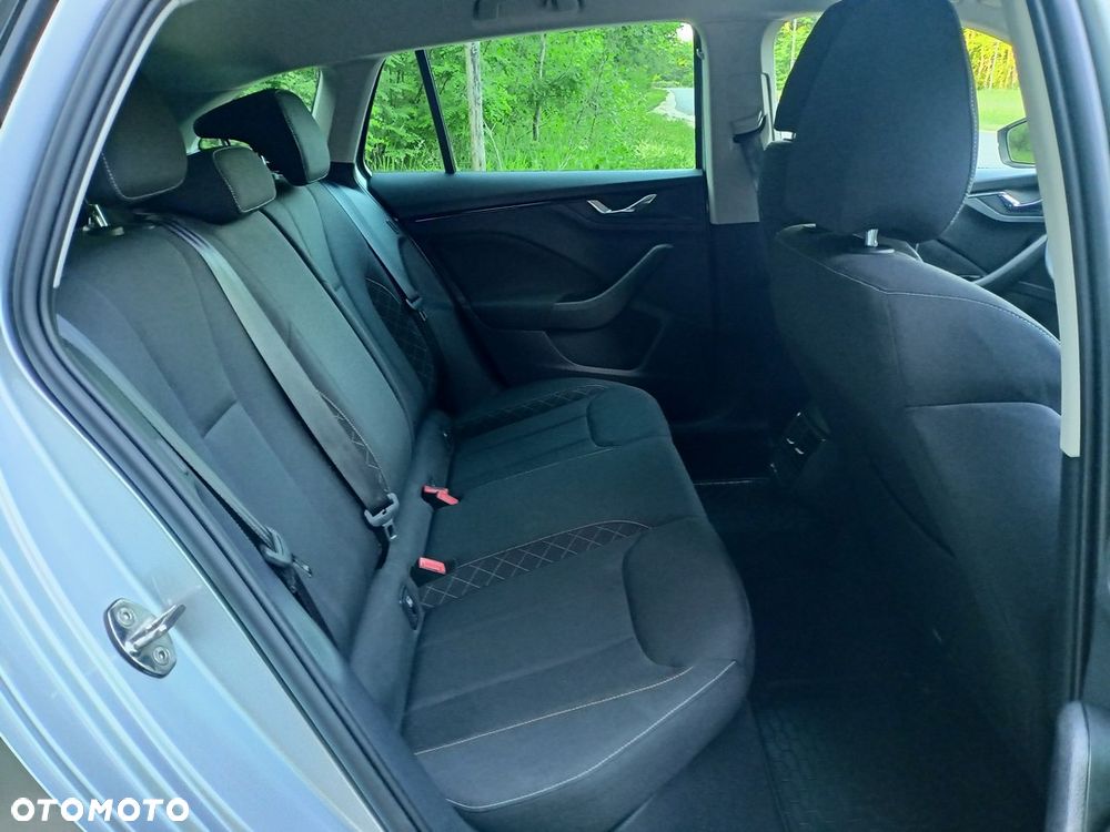 Skoda Scala 1.0 TSI Ambition - 34