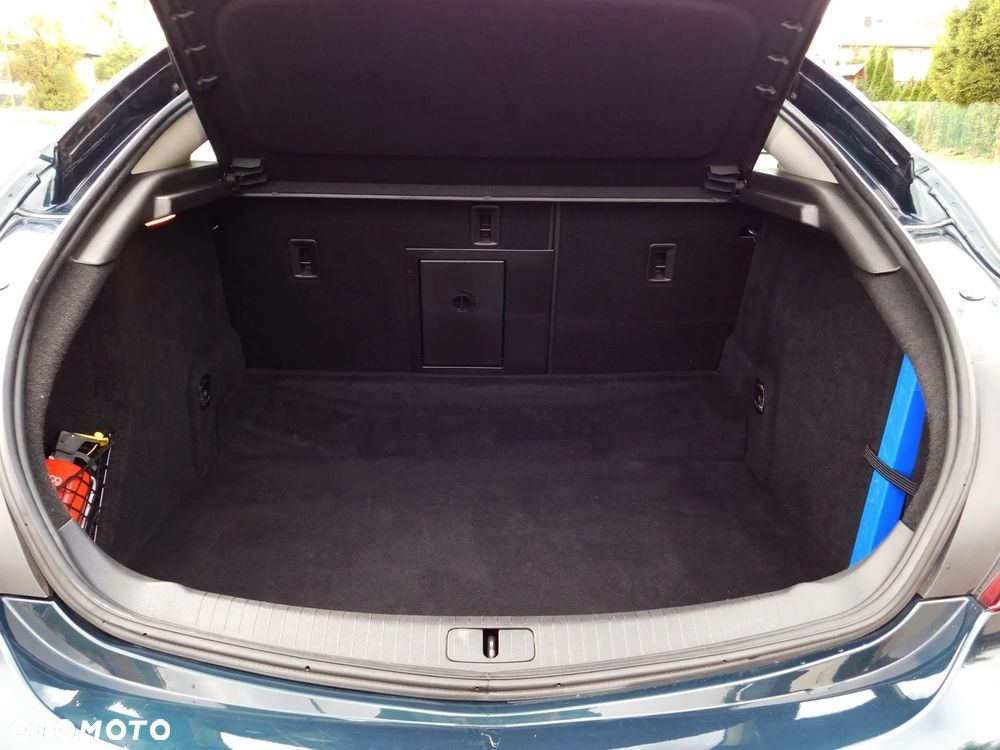 Opel Insignia - 14