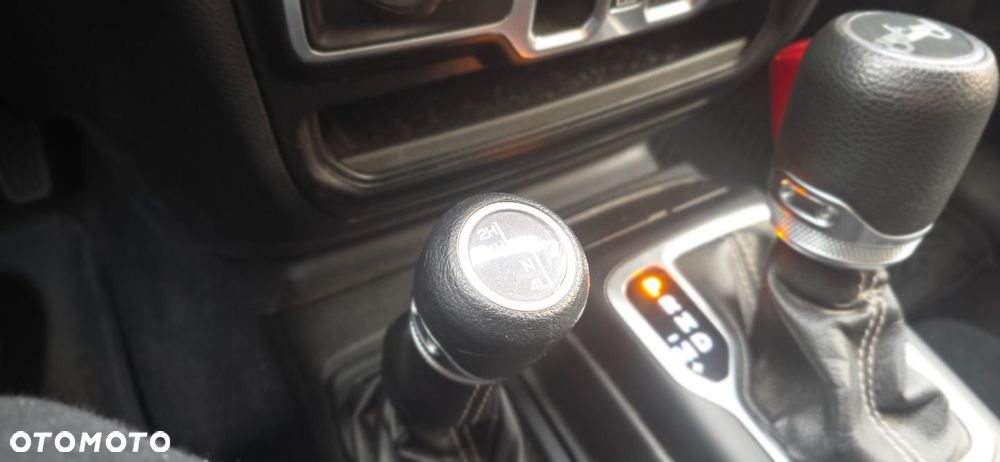 Jeep Wrangler - 21