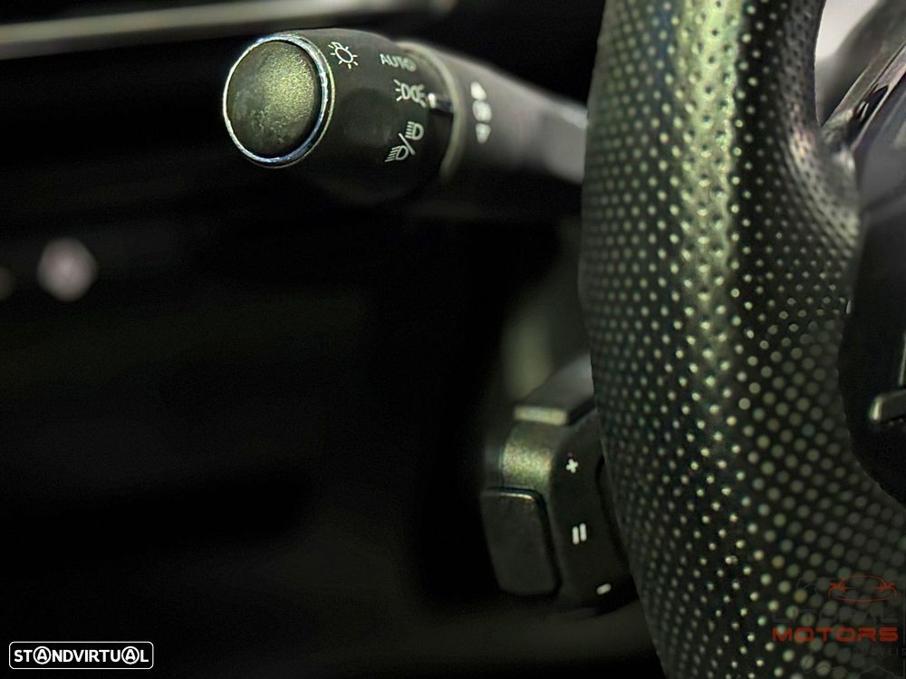 Peugeot 3008 1.2 PureTech GT EAT8 - 23