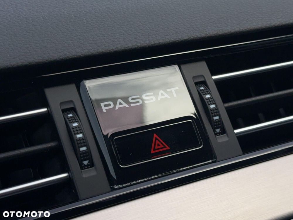 Volkswagen Passat 2.0 TSI Elegance DSG - 33