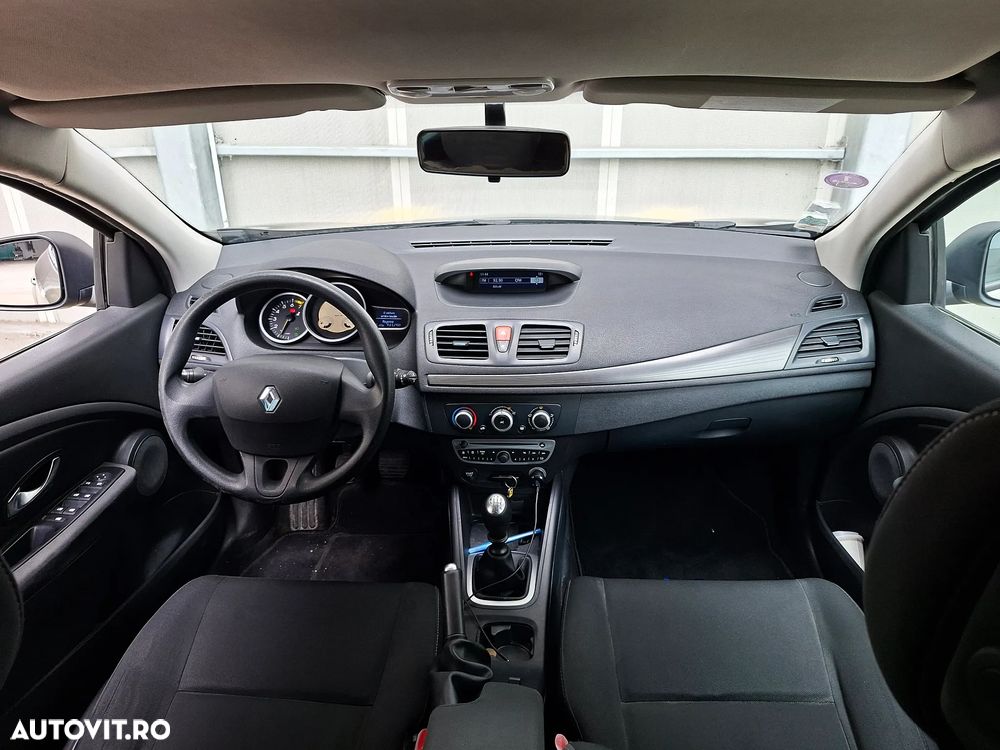 Renault Megane 1.4 TCe Expression - 8