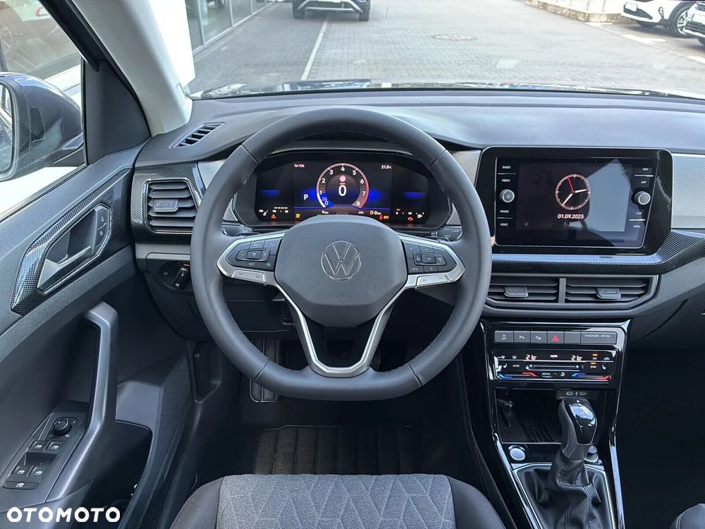 Volkswagen T-Cross - 12