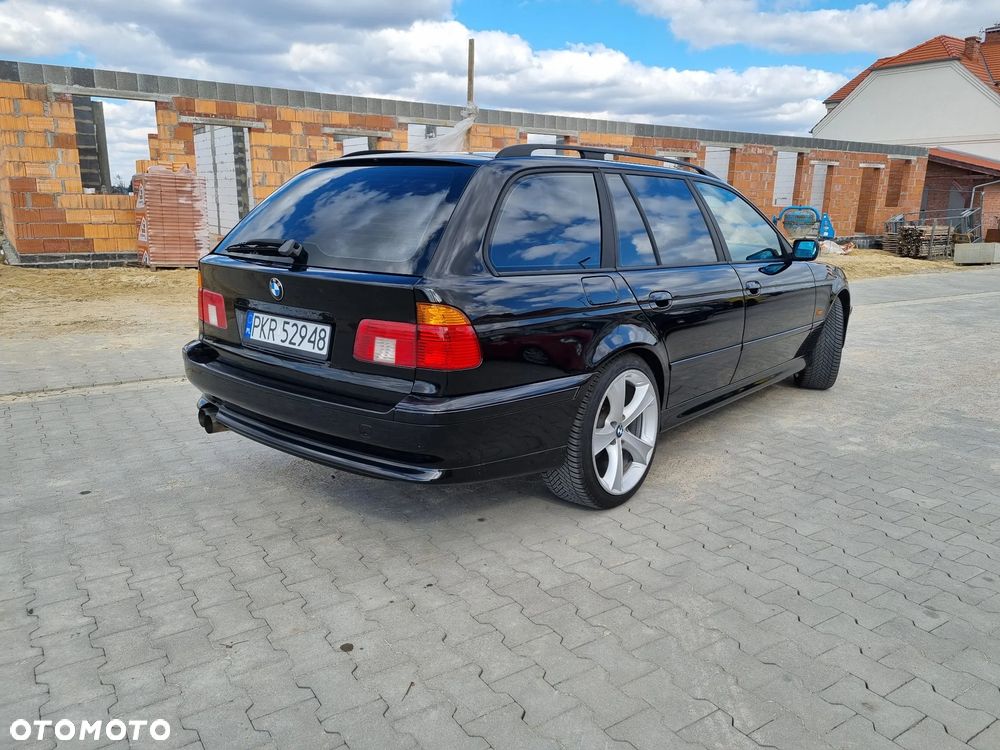 BMW Seria 5 525i - 3
