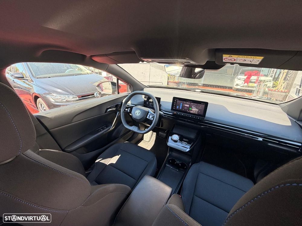 MG MG4 64 kWh Comfort - 30