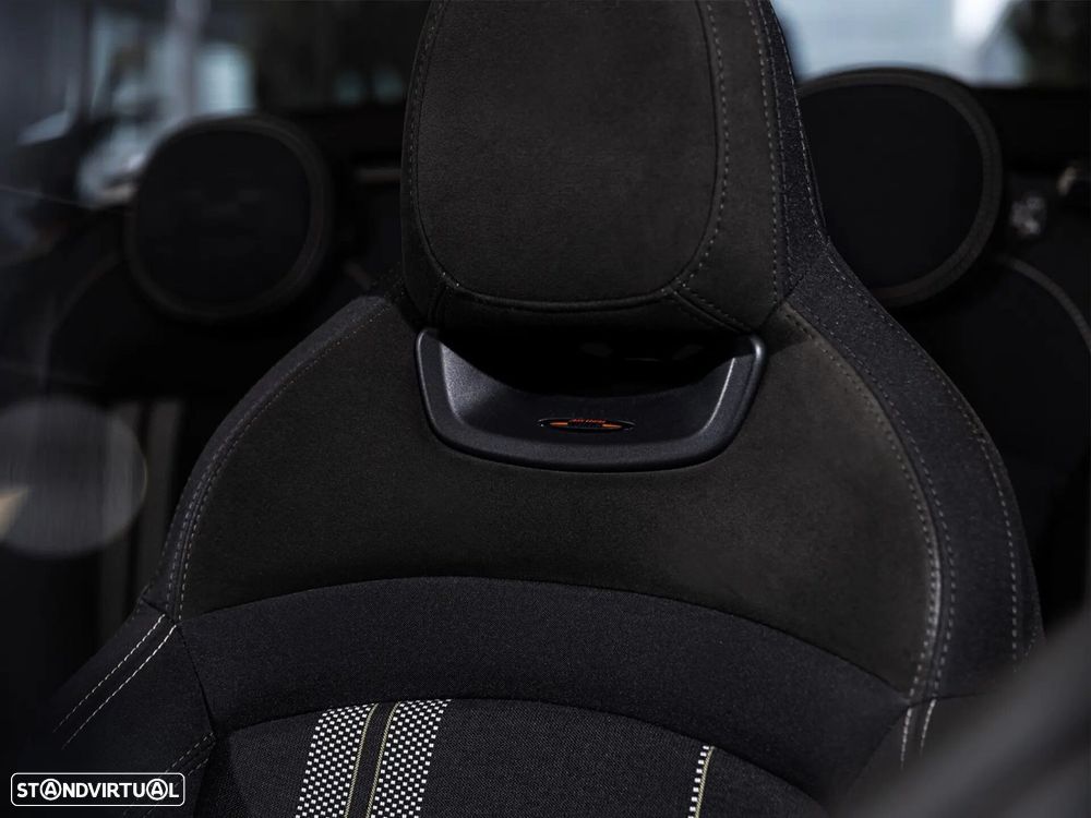 MINI Cabrio Cooper Auto - 25