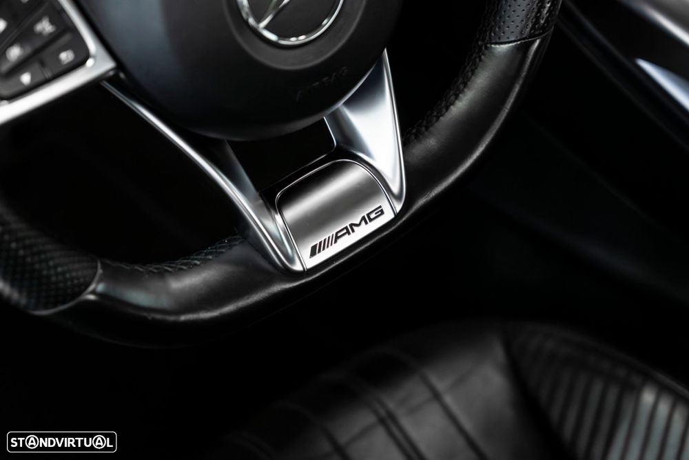 Mercedes-Benz AMG GT - 17