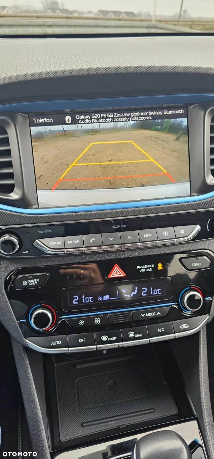 Hyundai IONIQ hybrid Platinum - 25