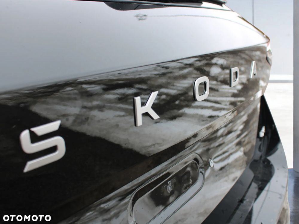 Skoda Superb 2.0 TDI SCR 4x4 Sportline DSG - 4