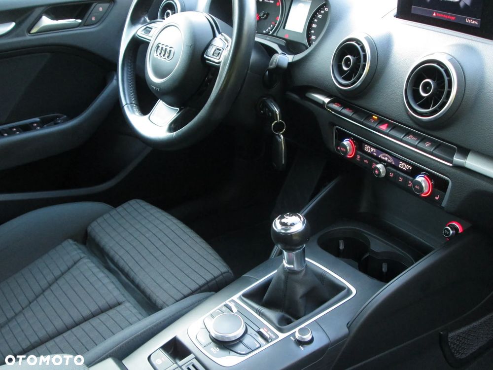 Audi A3 Sportback - 23
