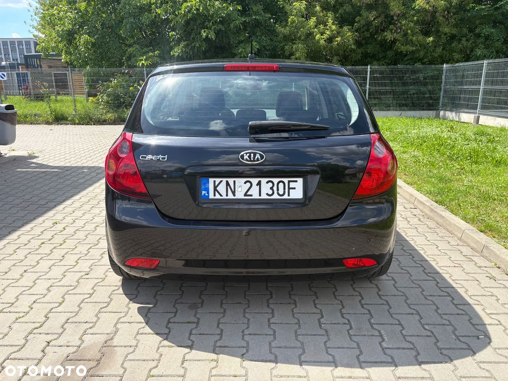 Kia Ceed 2.0 Optimum + - 7