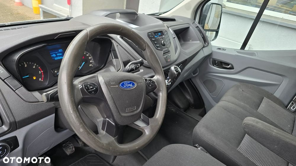 Ford Transit - 5
