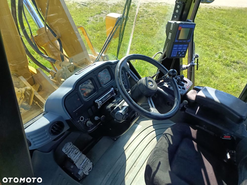 Caterpillar 962G Pierwszy Wł tylko 10177 MTH - 9