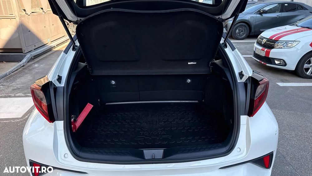 Toyota C-HR 1.8 HSD 122 CP 4x2 CVT Core - 10