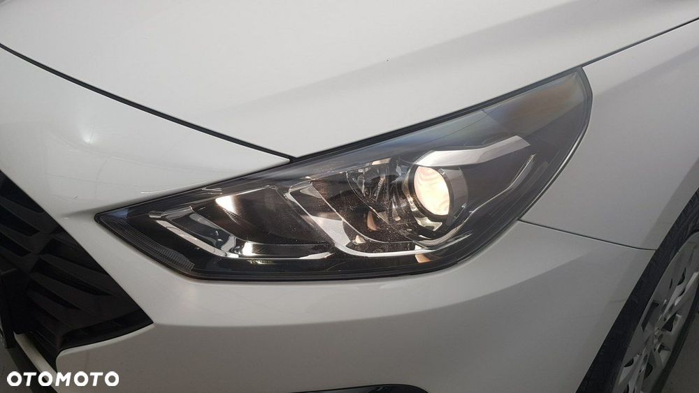 Hyundai i30 - 10