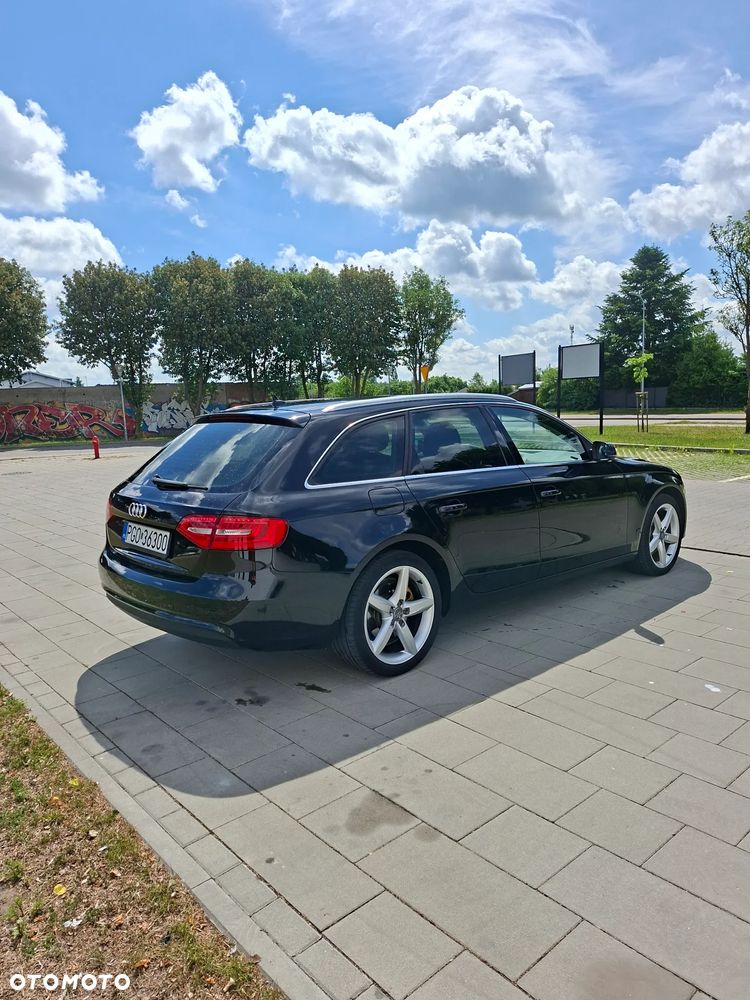 Audi A4 Avant 2.0 TDI Multitronic - 4