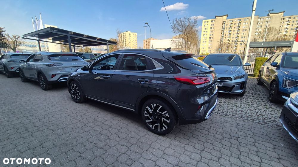 Kia XCeed 1.6 T-GDI Tribute DCT - 16
