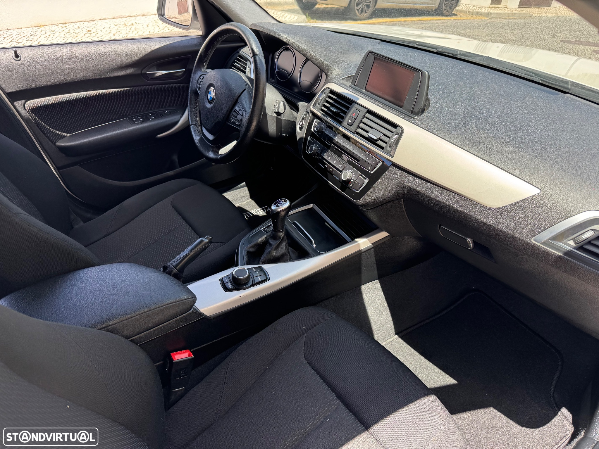 BMW 116 d EfficientDynamics - 21