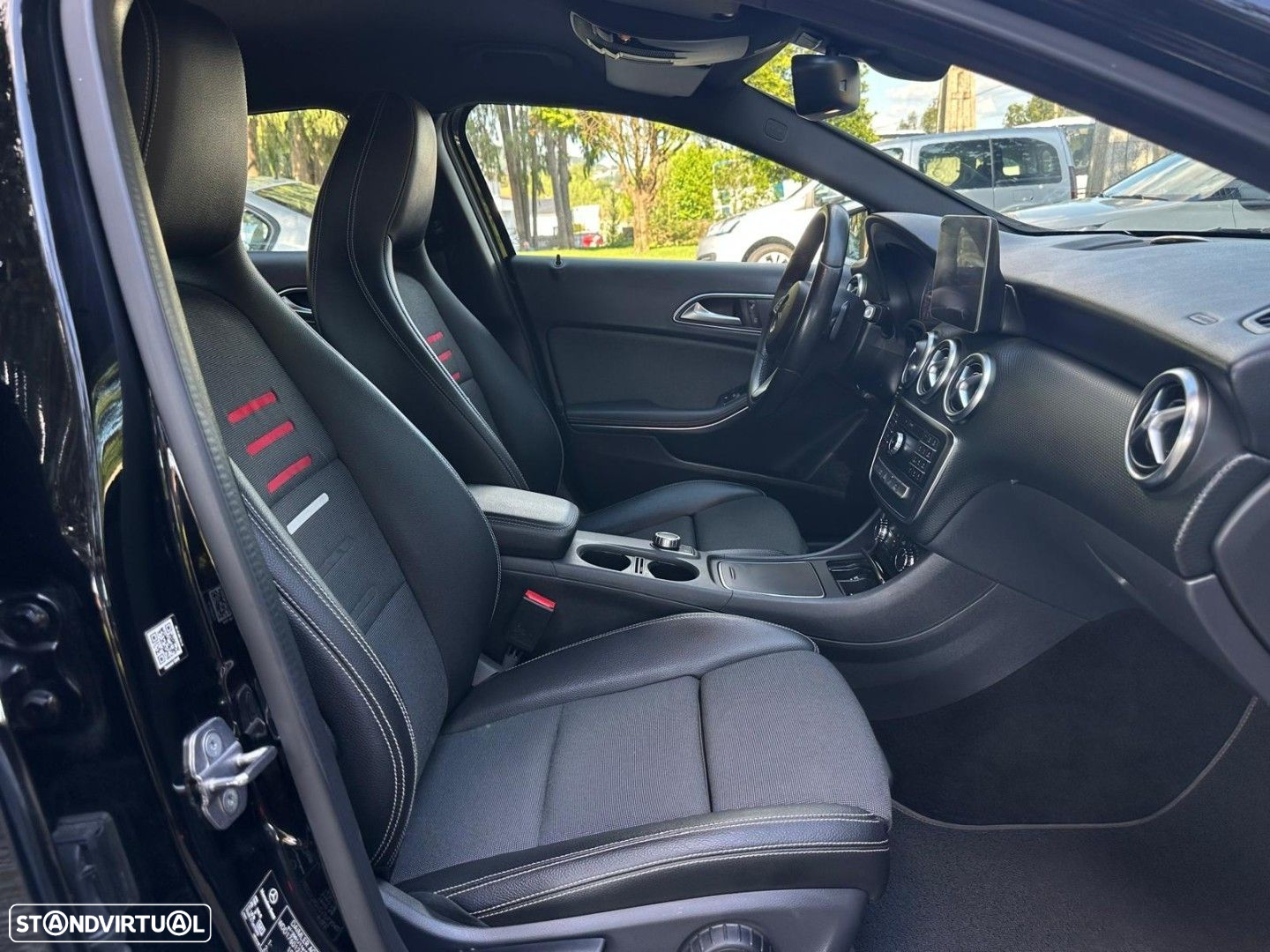 Mercedes-Benz A 180 d AMG Line Aut. - 13