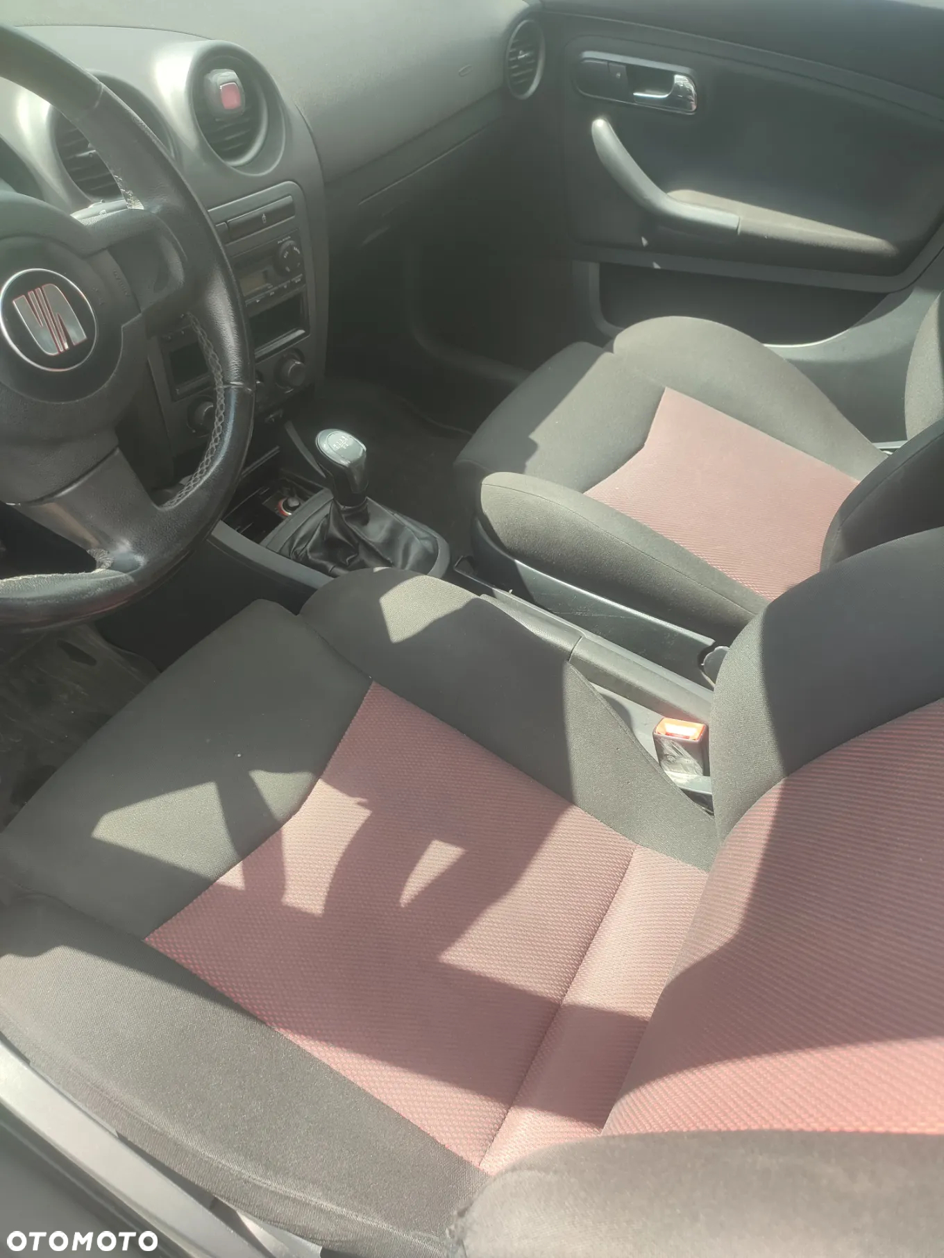 Seat Ibiza 1.4 16V Reference - 8