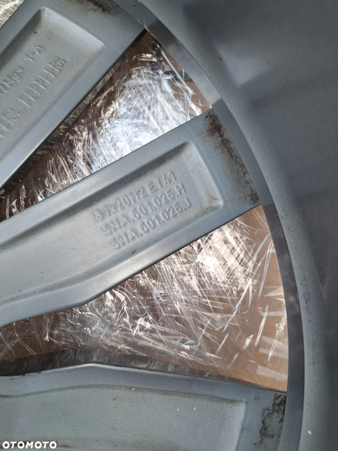 Felga aluminiowa VW Tiguan II 20 Cali 8Jx20H2 ET 41 5NA601025H 5NA601025J - 14