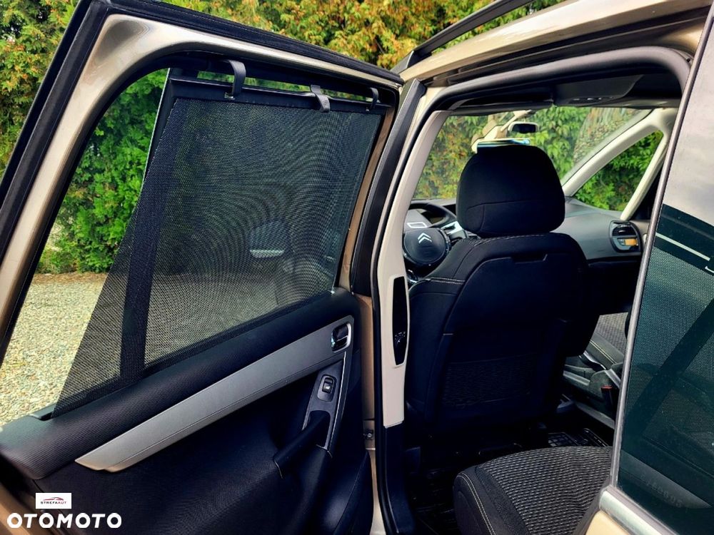 Citroën C4 Grand Picasso - 25