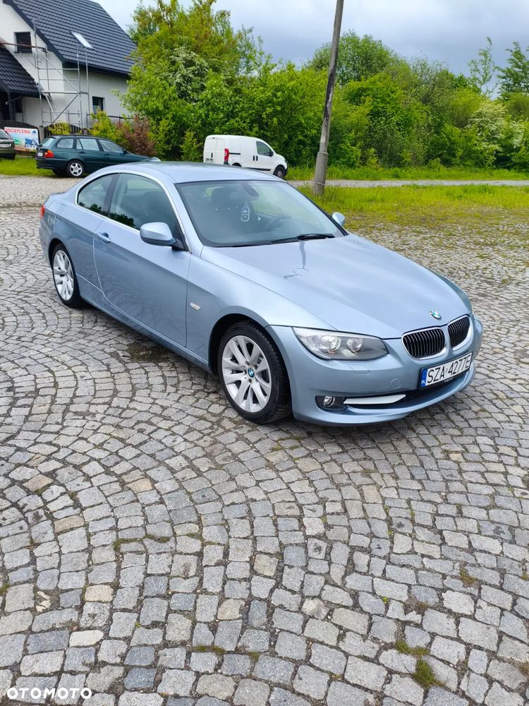 BMW Seria 3 330d xDrive - 5