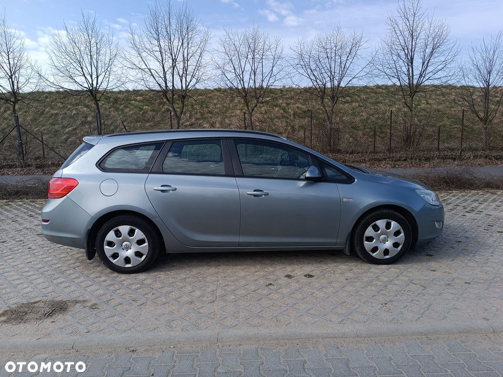 Opel Astra 1.7 CDTI - 17
