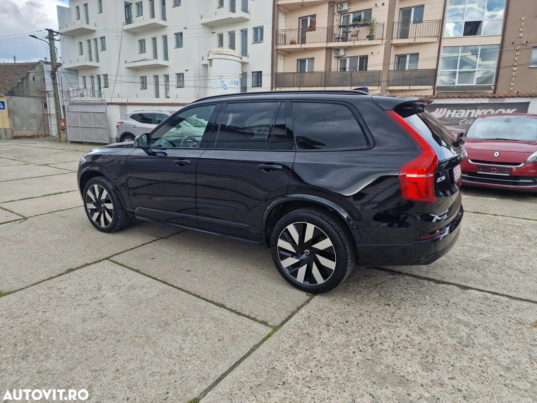 Volvo XC 90 T8 AWD Twin Engine Geartronic RDesign - 9