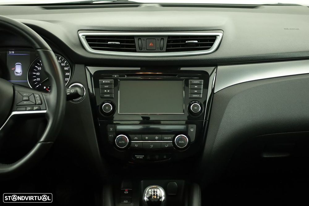 Nissan Qashqai 1.3 DIG-T N-Connecta - 9
