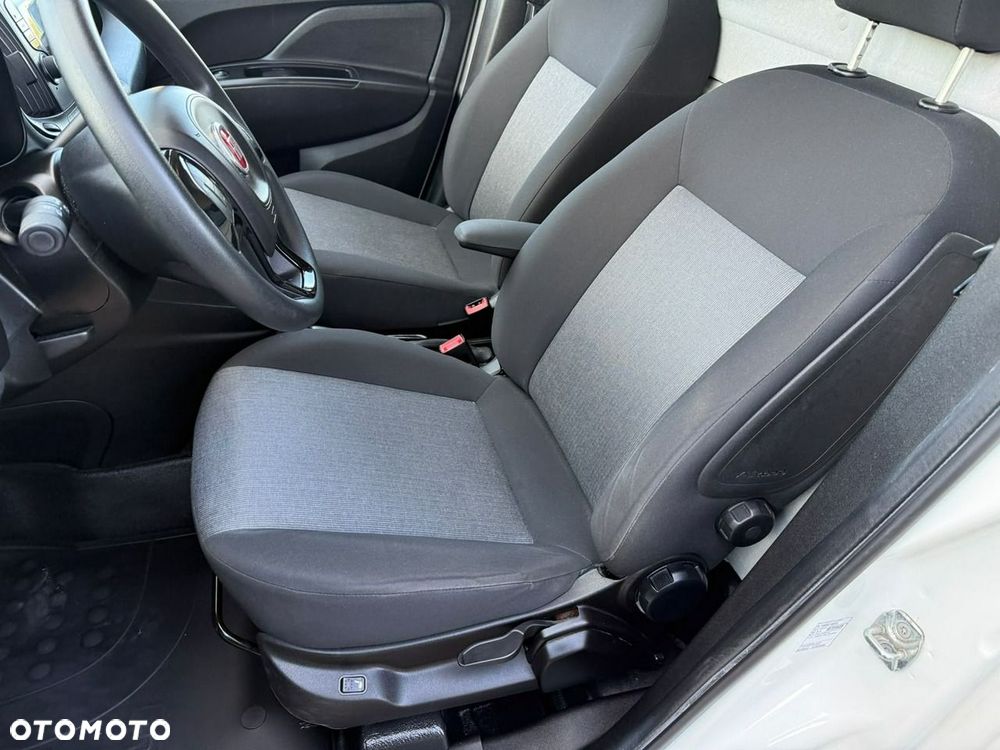 Fiat Doblo - 12