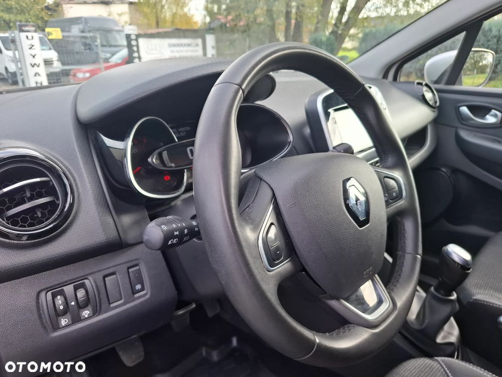 Renault Clio - 15