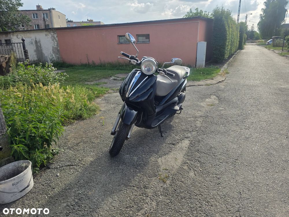 Piaggio Beverly - 3