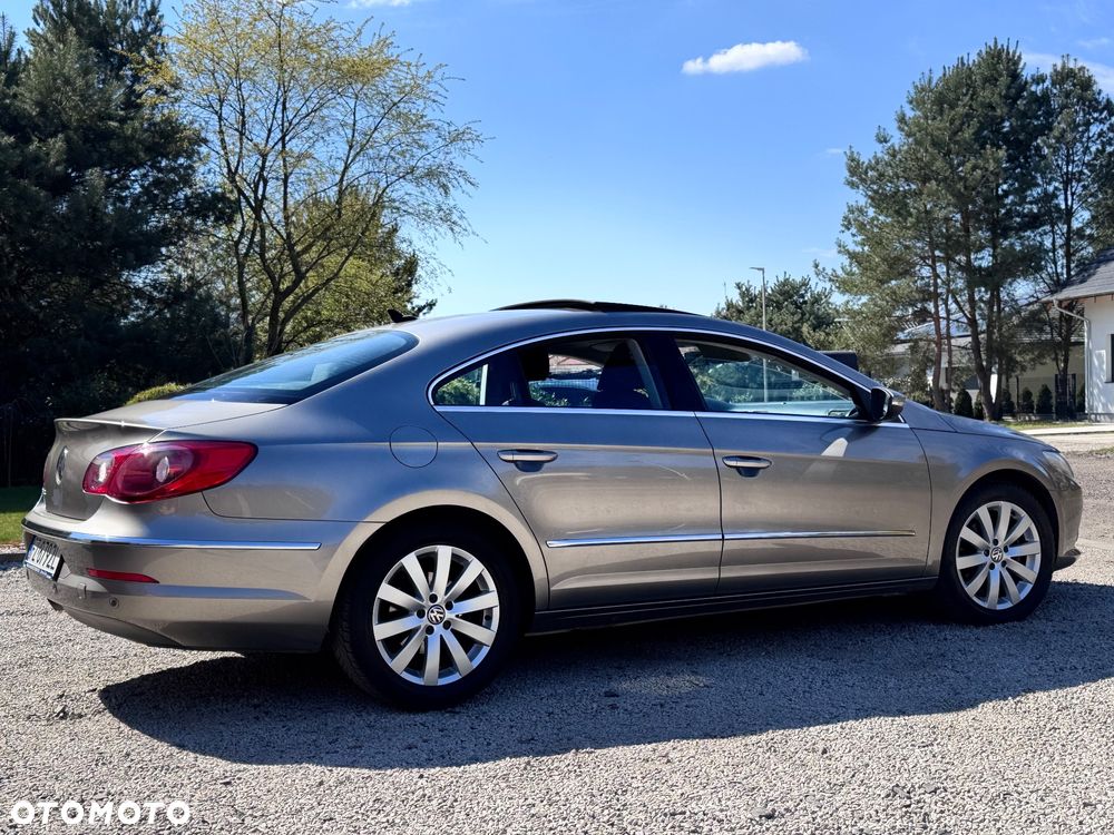 Volkswagen Passat CC 2.0 TDI BlueMotion Technology Exclusive - 3