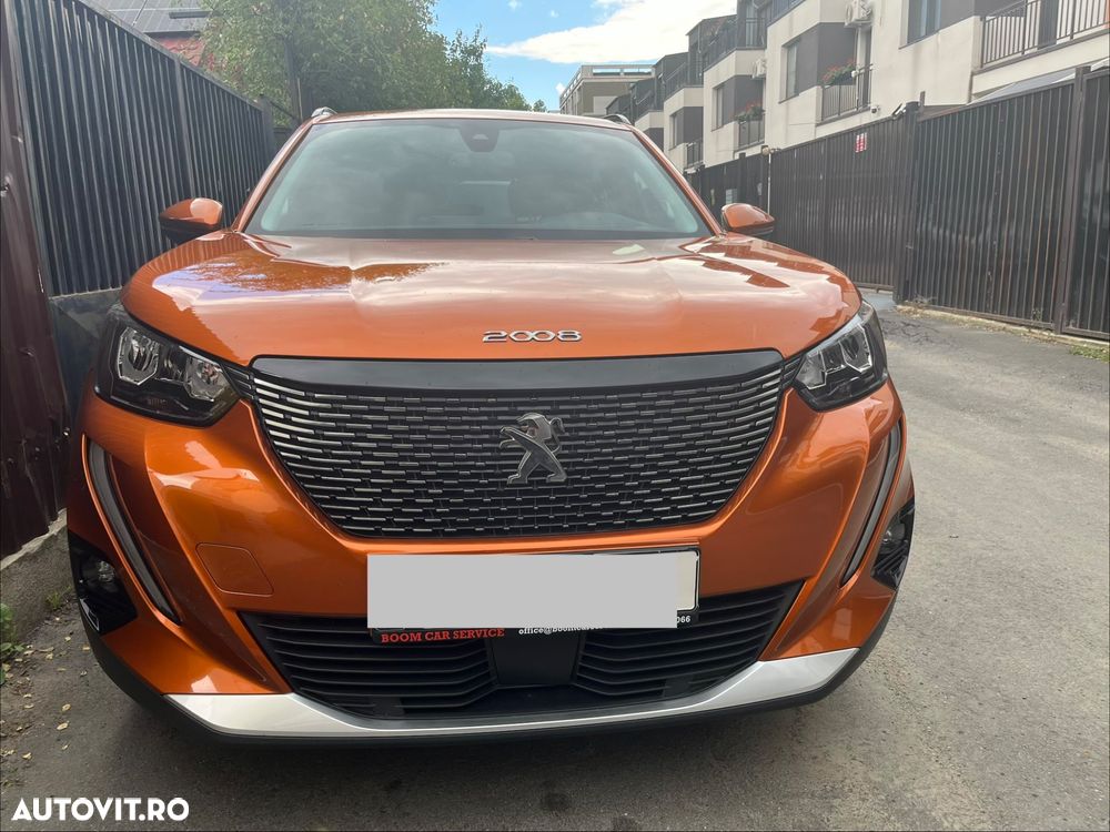 Peugeot 2008 1.2 L PureTech STT EAT8 Allure - 2