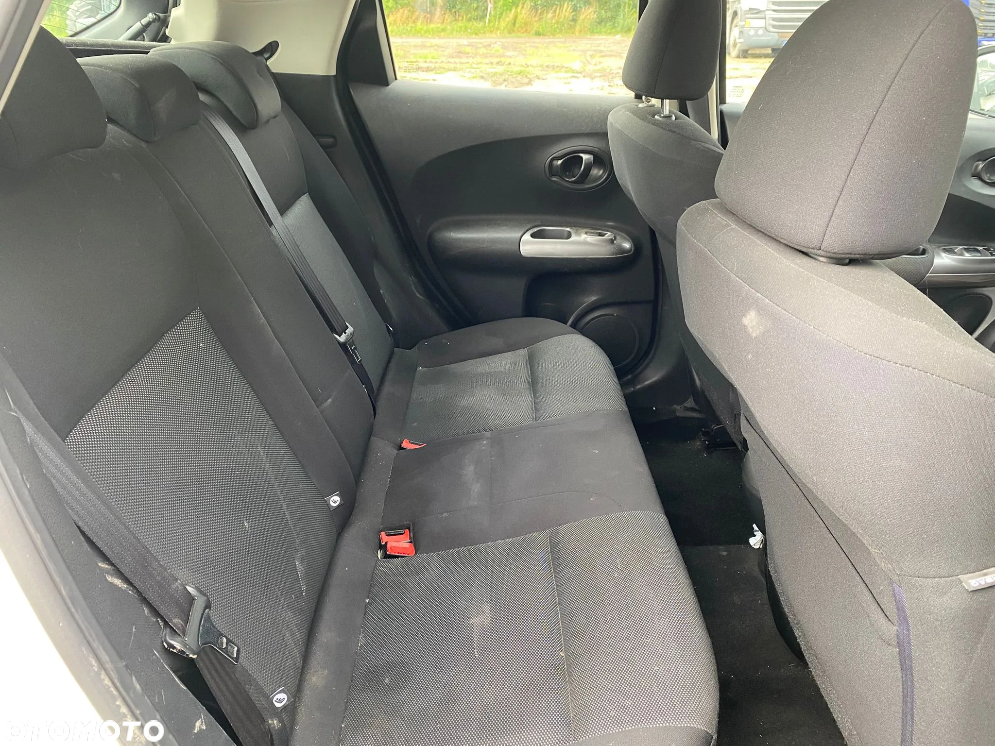 Nissan Juke 1.6 Visia - 15