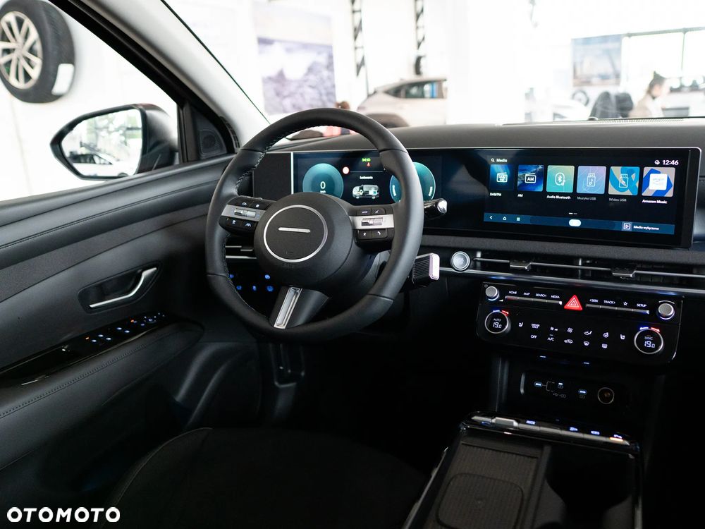 Hyundai Tucson 1.6 T-GDi HEV Executive 2WD - 27