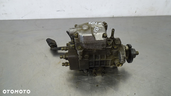 POMPA WTRYSKOWA VOLKSWAGEN GOLF III 1.9 0299932114AI