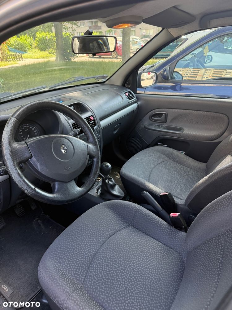 Renault Clio 1.2 16V Authentique - 6