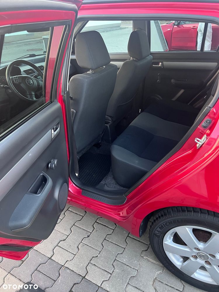 Suzuki Swift 1.3 JB Edition - 7