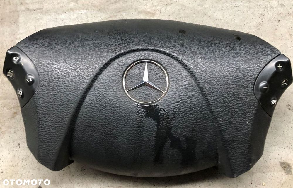 Zaślepka przyciski multifunkcji kierownicy Mercedes Atego Axor - 1