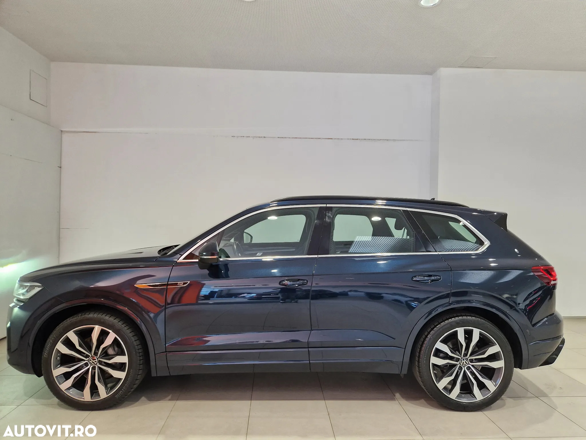 Volkswagen Touareg V6 TDI R-Style - 2