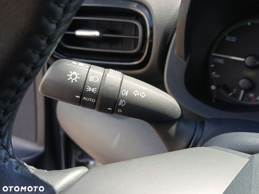 Toyota Yaris Hybrid 1.5 Comfort - 27