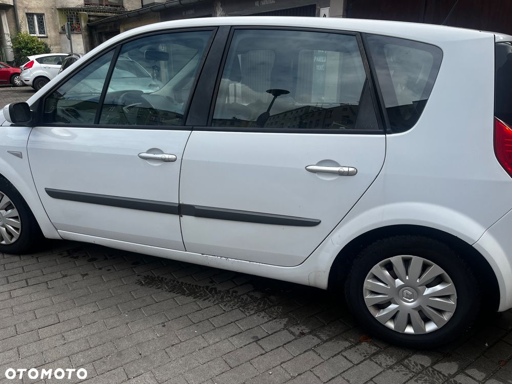 Renault Scenic - 4