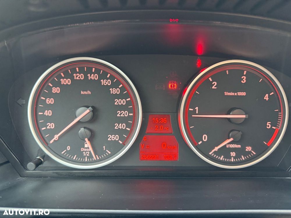 BMW Seria 5 520d - 6