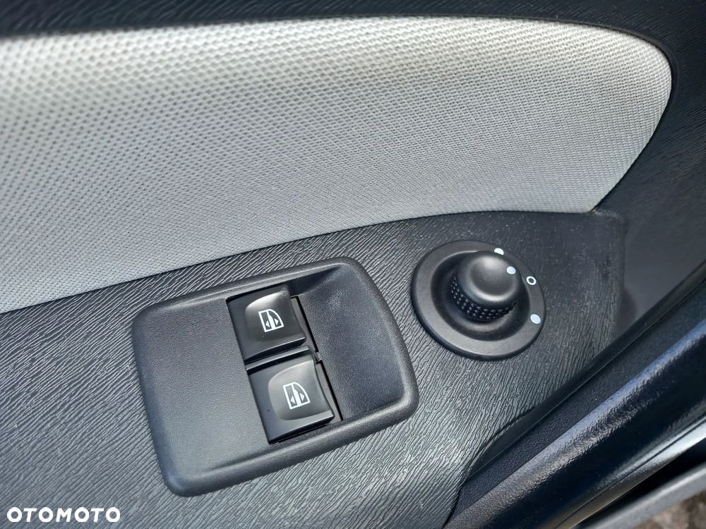 Renault Kangoo 1.2 TCE Energy Oasis - 19