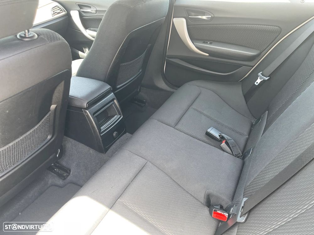 BMW 116 d Advantage - 8