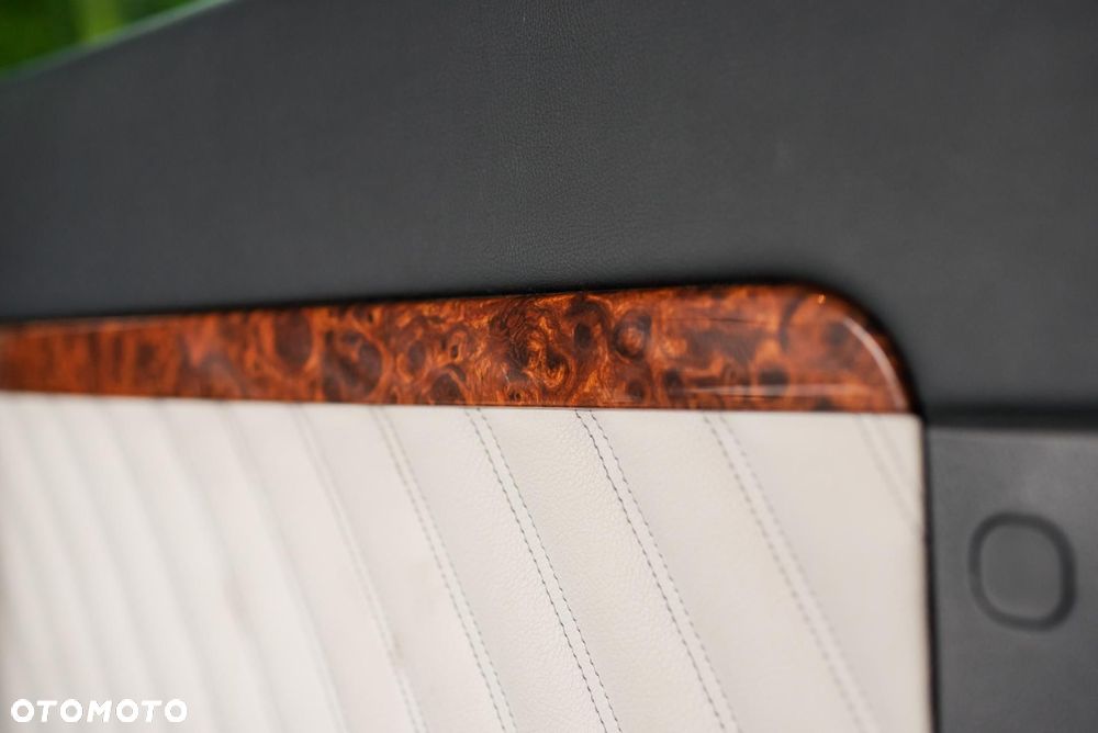 Mercedes-Benz Viano - 34