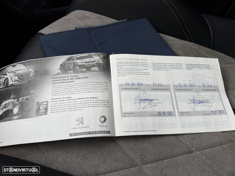 Peugeot 3008 1.6 Hybrid4 GT e-EAT8 - 24