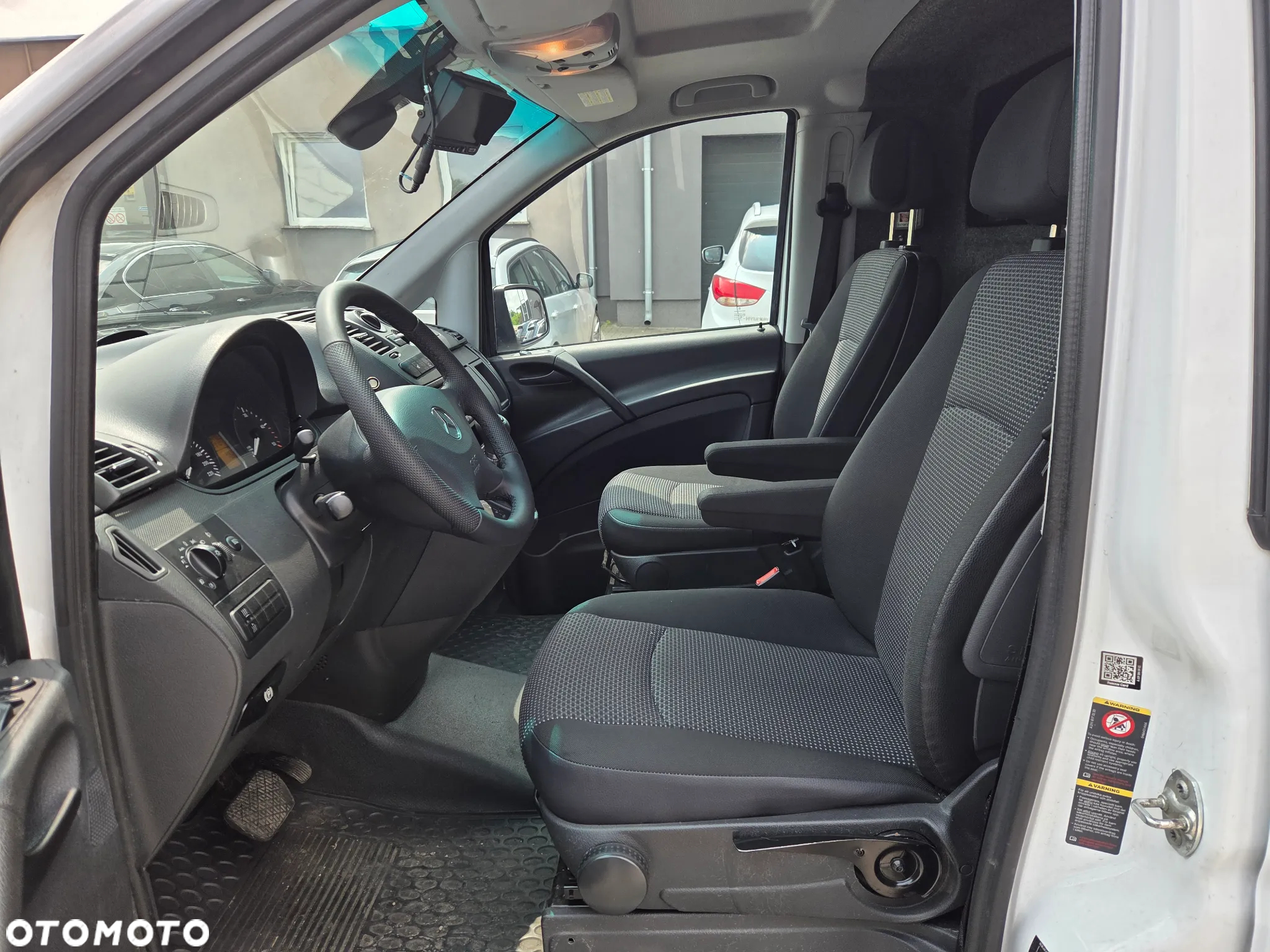 Mercedes-Benz VITO - 15